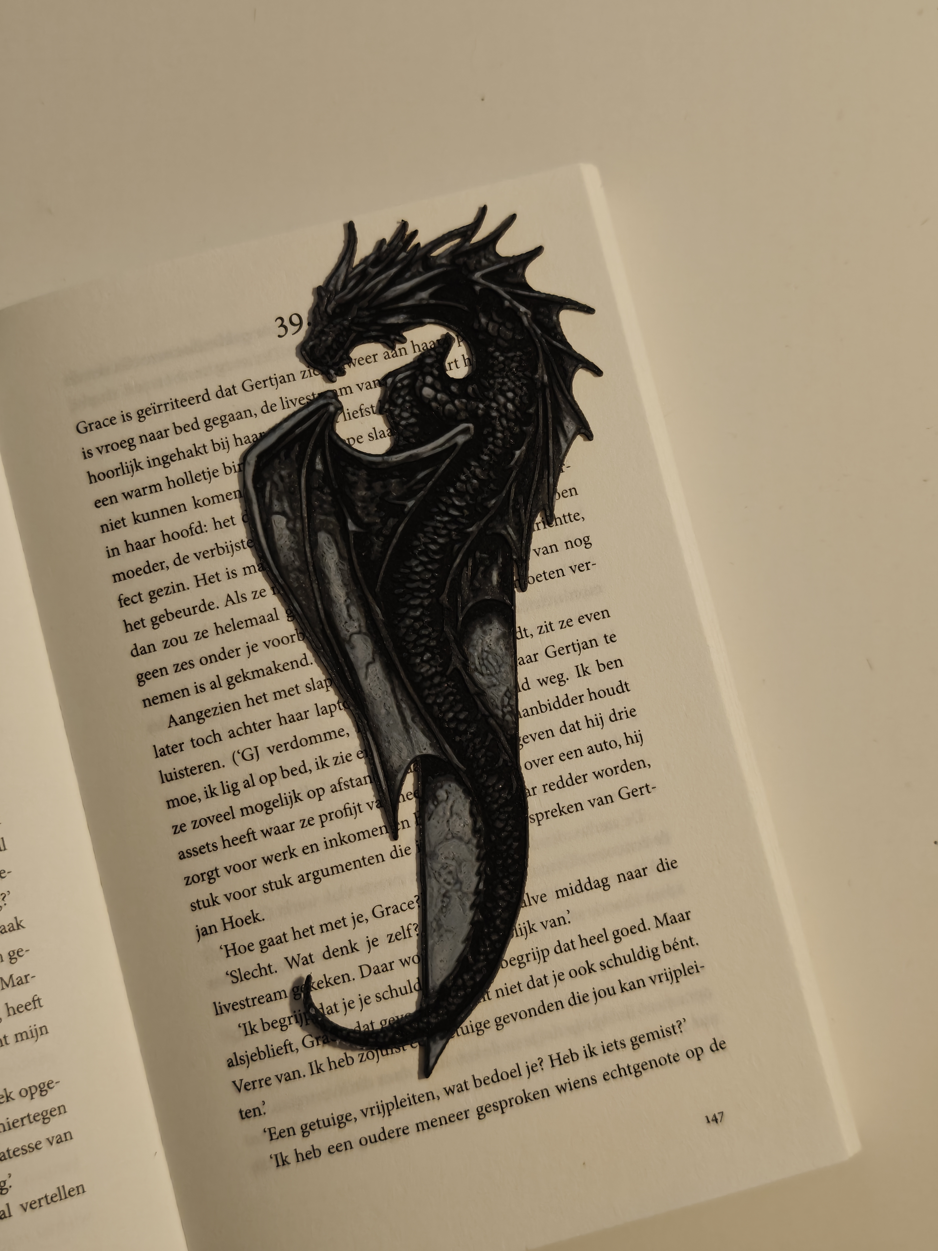 Bookmark - Wyvern v1 - (Eryone Grey) - r6wk7z - IMG20250622124627.jpg
